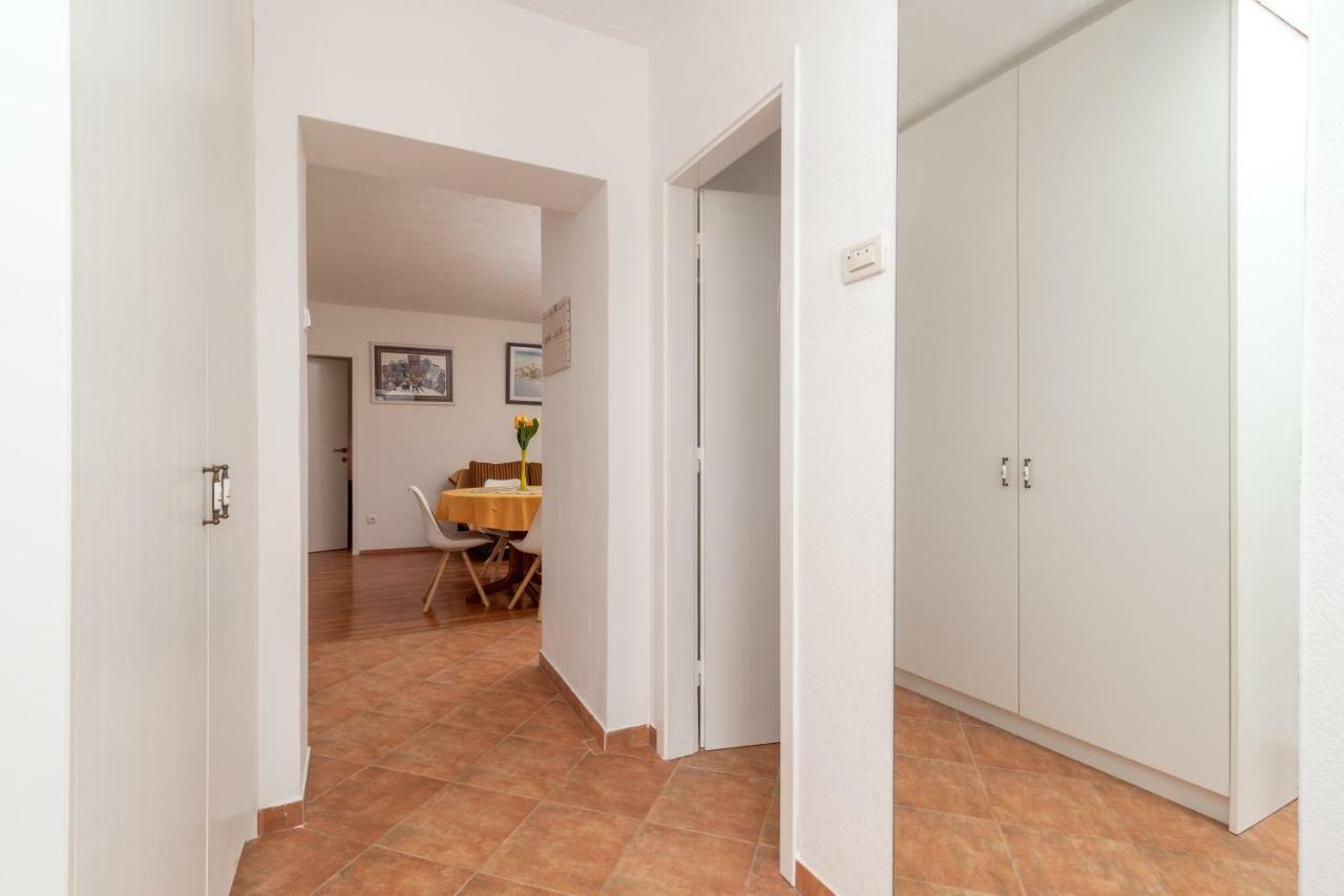 Apartment Dinka Trogir Eksteriør billede