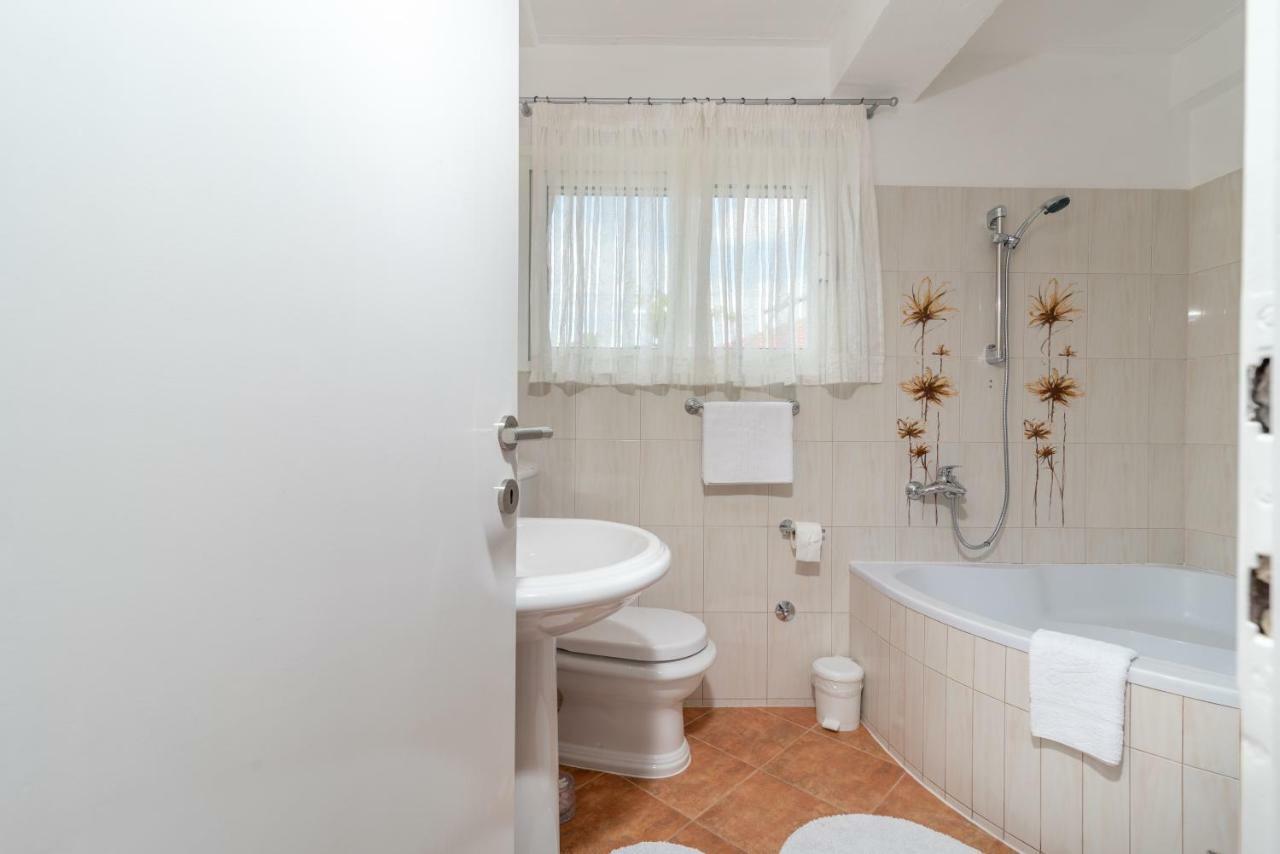 Apartment Dinka Trogir Eksteriør billede
