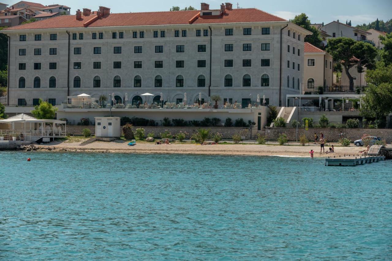 Apartment Dinka Trogir Eksteriør billede