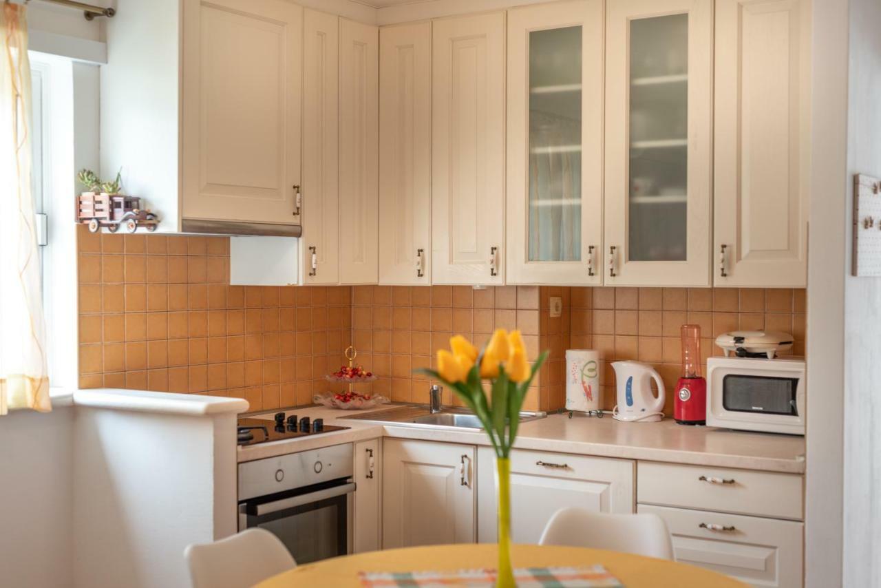 Apartment Dinka Trogir Eksteriør billede
